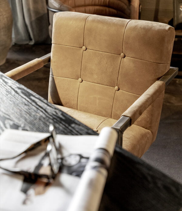 Artwood spisestuestol Nubuck brunt skinn JED 04-91822