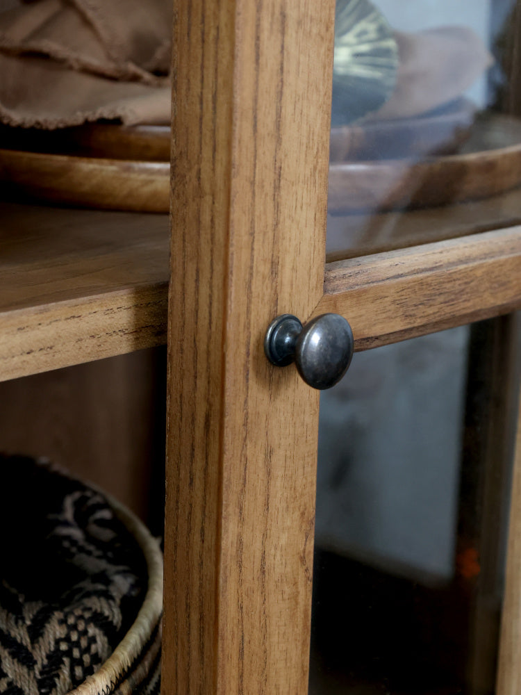 Vitrine med 4 dører og 4 skuffer fra Chic Antique 40042600